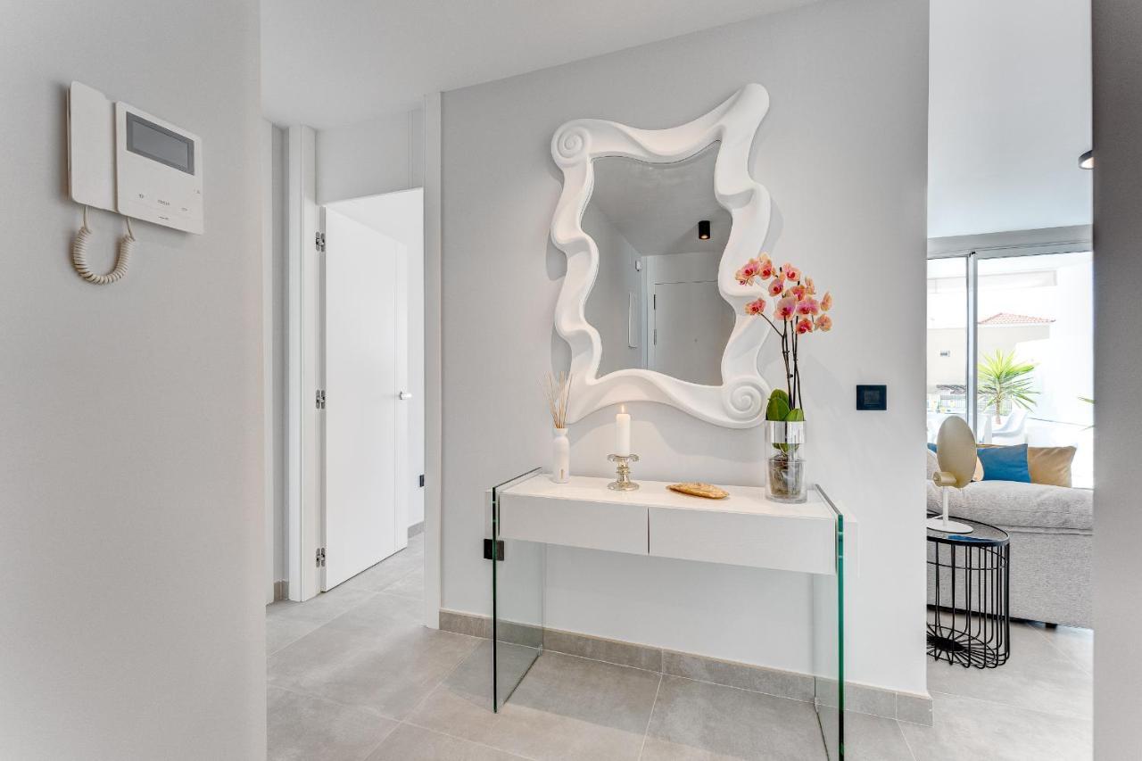 Modern New Apartment Las Terrazas De Costa Adeje. Heated Pool, Big Terrace And Private Parking Εξωτερικό φωτογραφία
