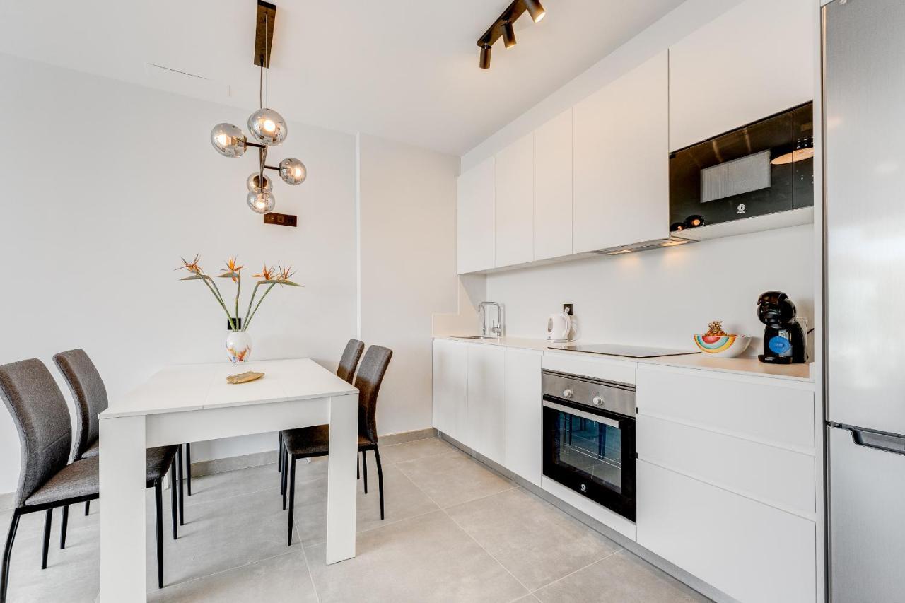 Modern New Apartment Las Terrazas De Costa Adeje. Heated Pool, Big Terrace And Private Parking Εξωτερικό φωτογραφία