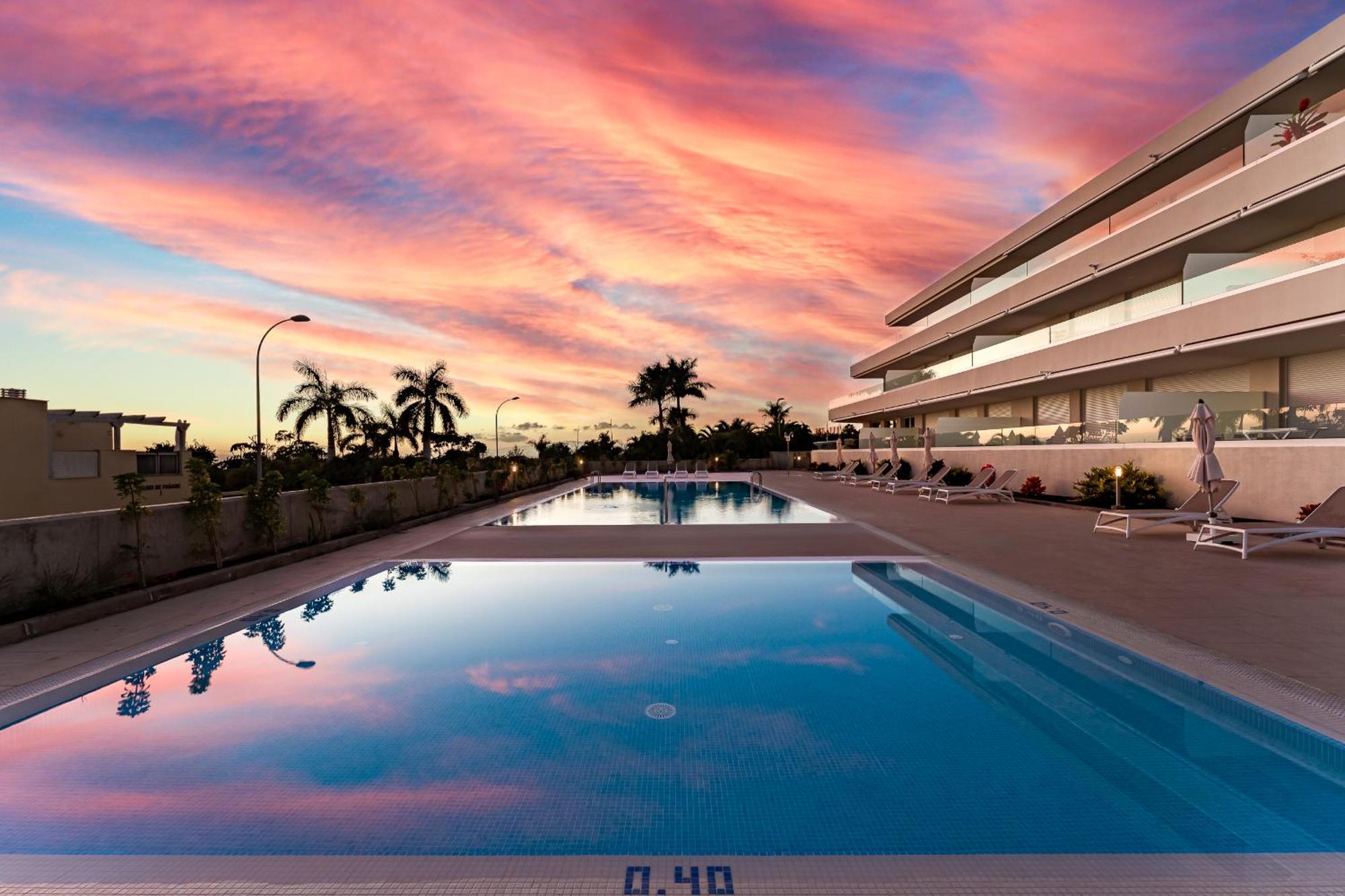 Modern New Apartment Las Terrazas De Costa Adeje. Heated Pool, Big Terrace And Private Parking Εξωτερικό φωτογραφία